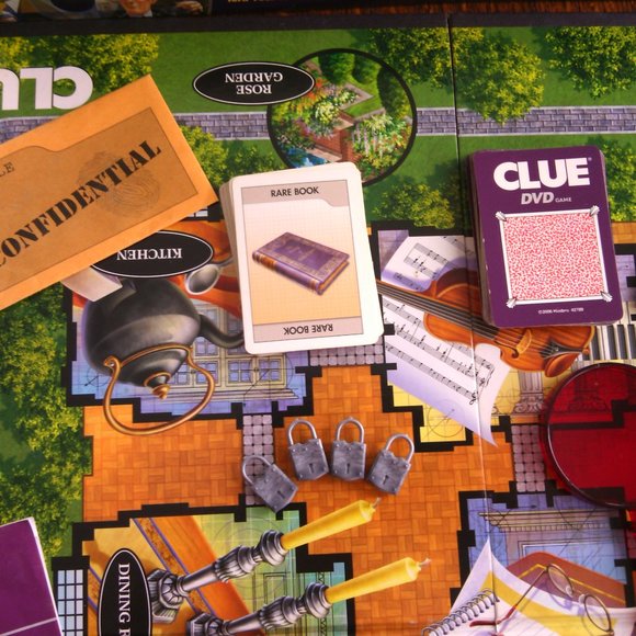 Clue DVD board game Inspector Brown deduction murder-mystery interactive DVD's - Picture 5 of 16